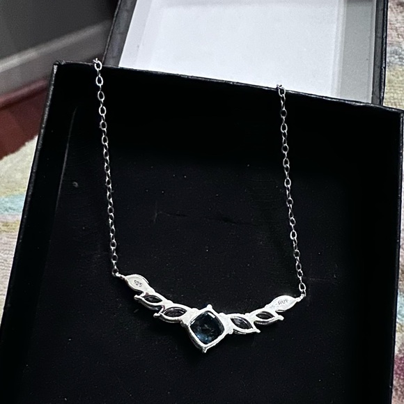 Sterling Silver 925  18” Blue Topaz and CZ Stone Necklace NEW - Picture 6 of 8